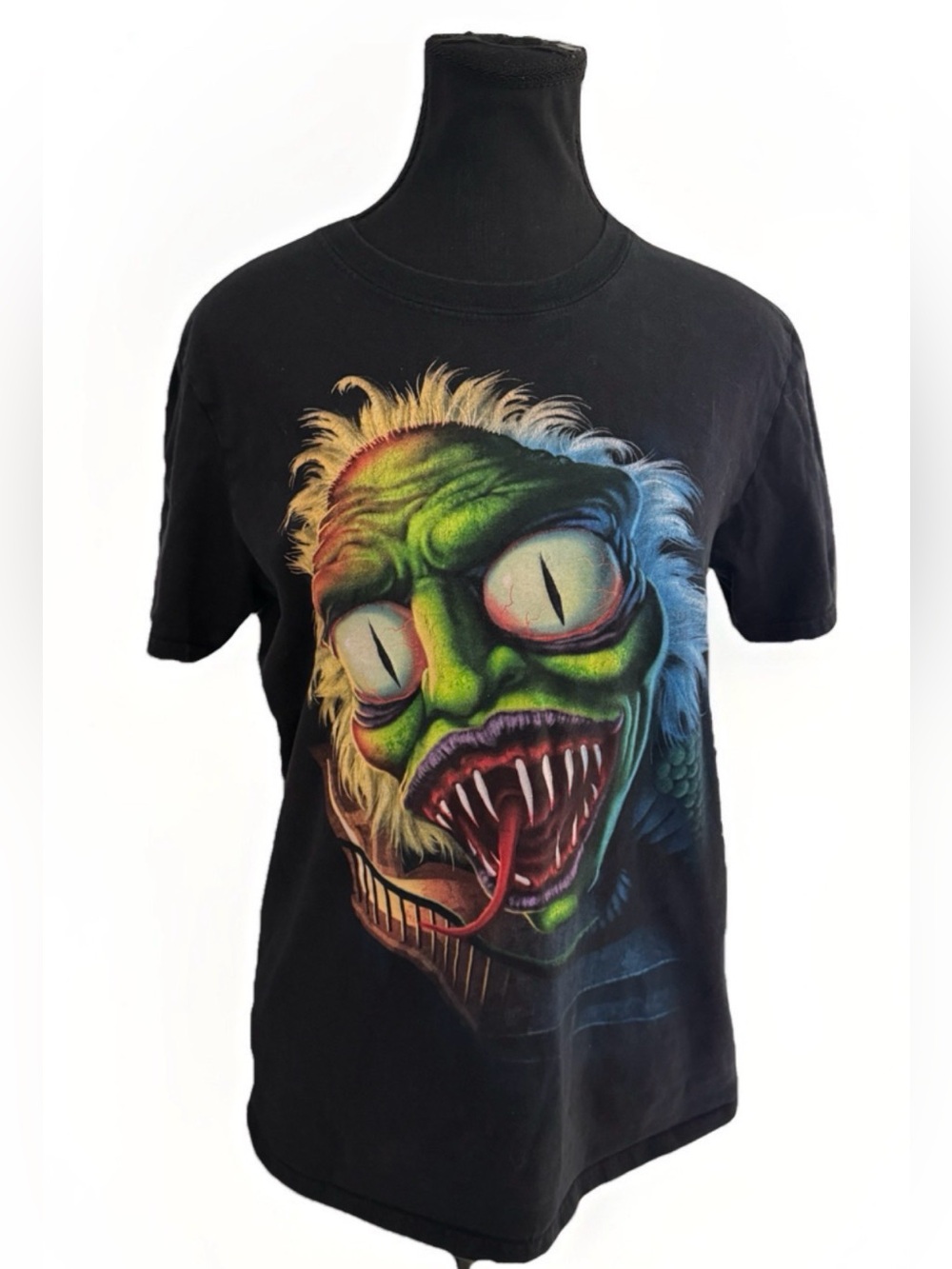 Beetlejuice Halloween Horror Nights Graphic Tee Size Small